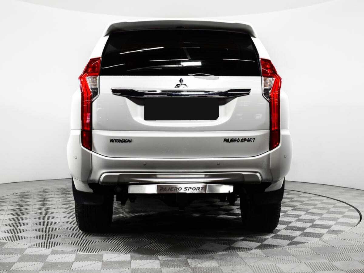 Mitsubishi Pajero Sport, 2018 Фото №4