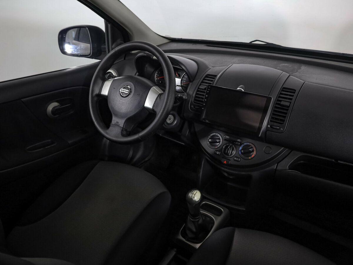 Nissan Note I Рестайлинг, 2010 Фото №7