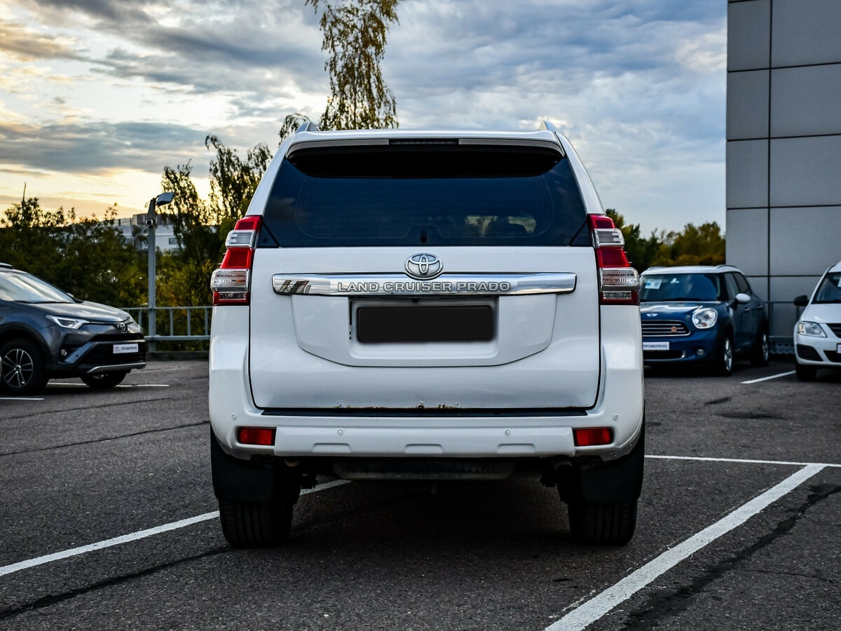 Toyota Land Cruiser Prado 150 Series Рестайлинг 1, 2014 Фото №6