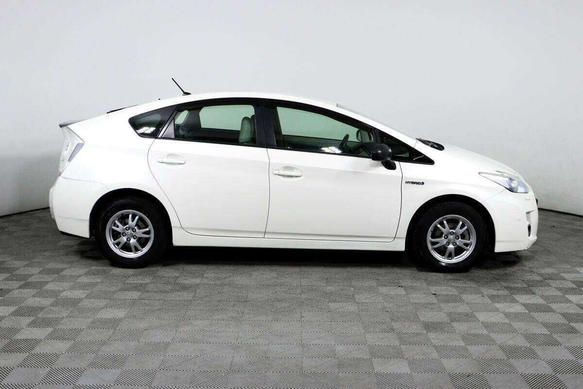 Toyota Prius Plug-in Hybrid, 2009 Фото №4