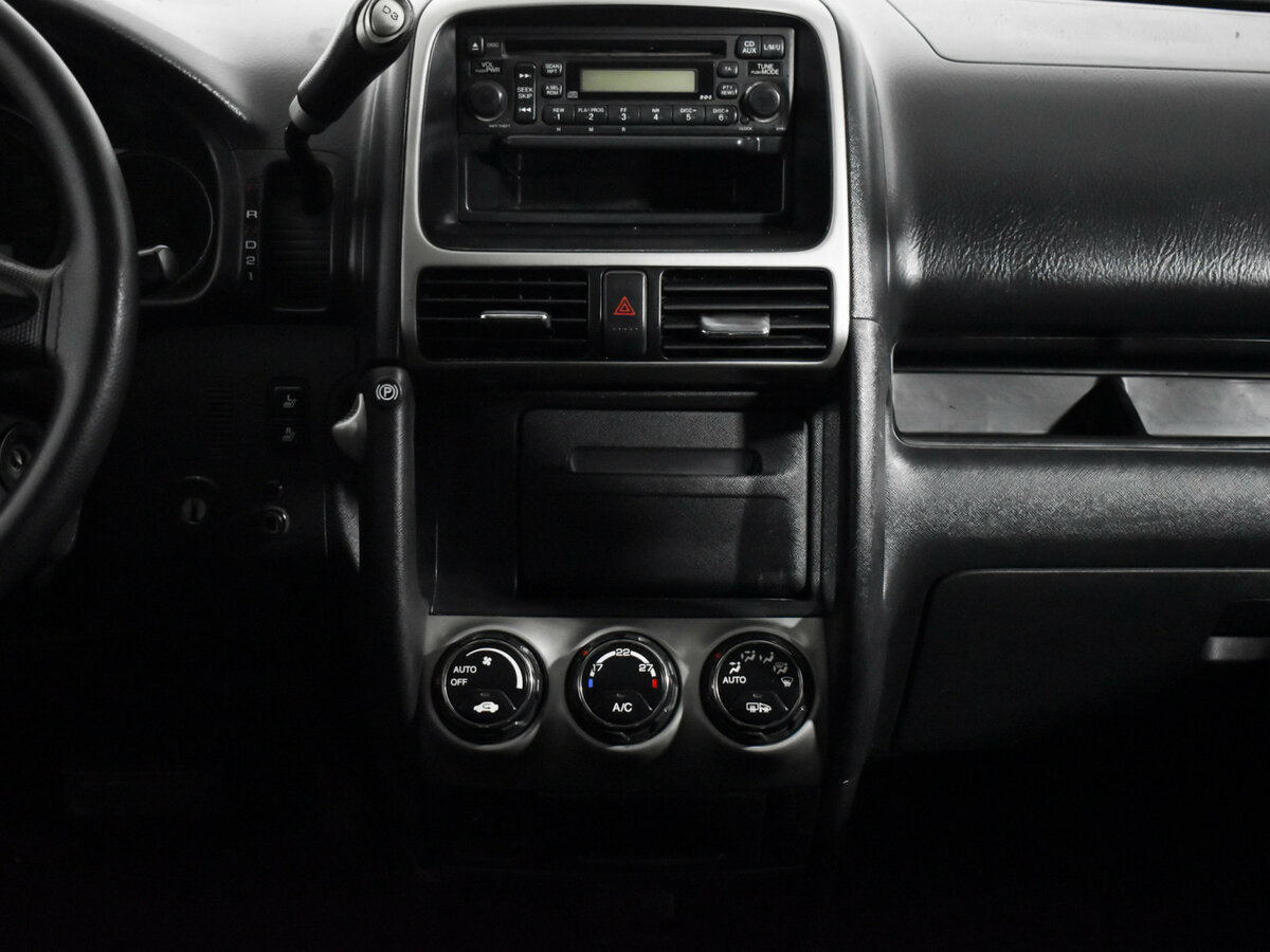 Honda CR-V II Рестайлинг, 2005 Фото №13