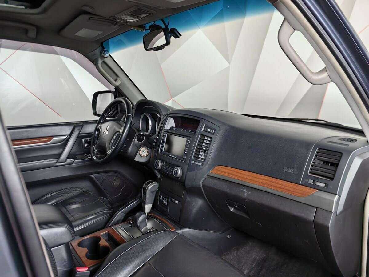 Mitsubishi Pajero, 2008 Фото №9