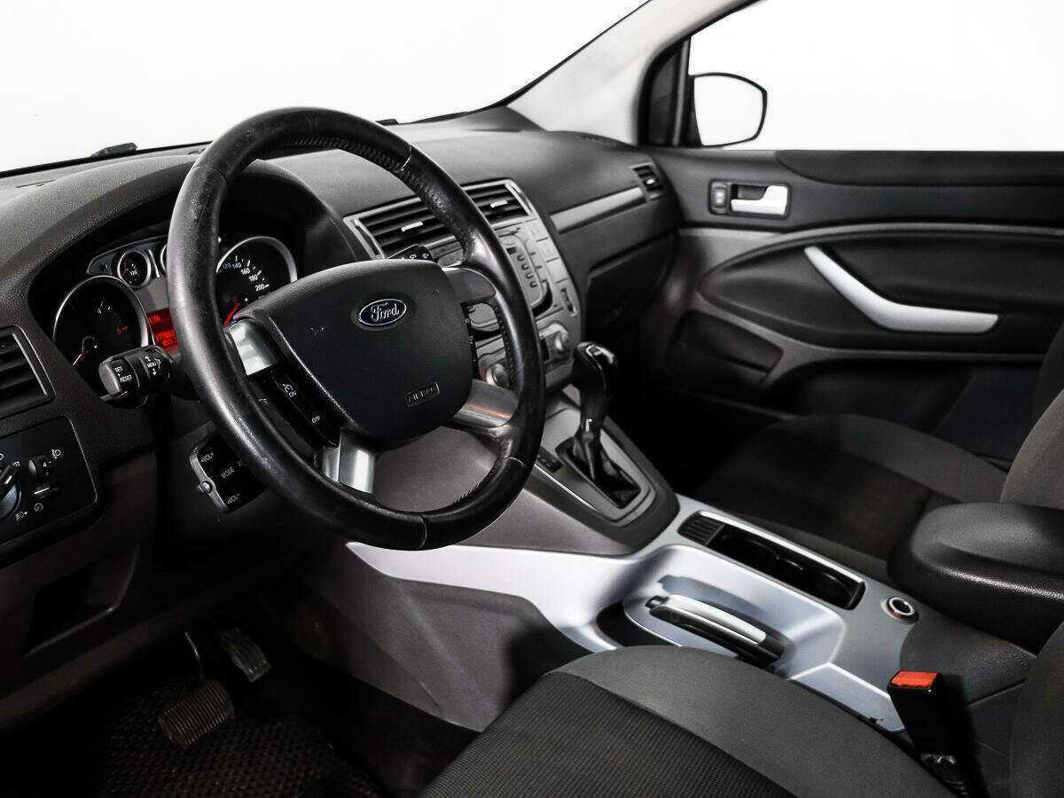 Ford Kuga, 2011 Фото №9