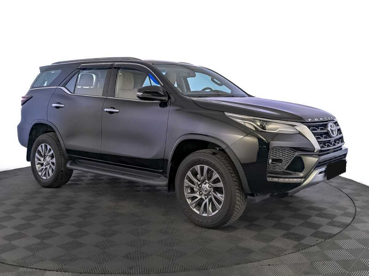 Toyota Fortuner, 2022 Фото №3
