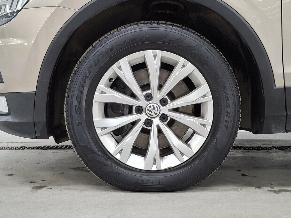Volkswagen Tiguan II, 2017 Фото №17