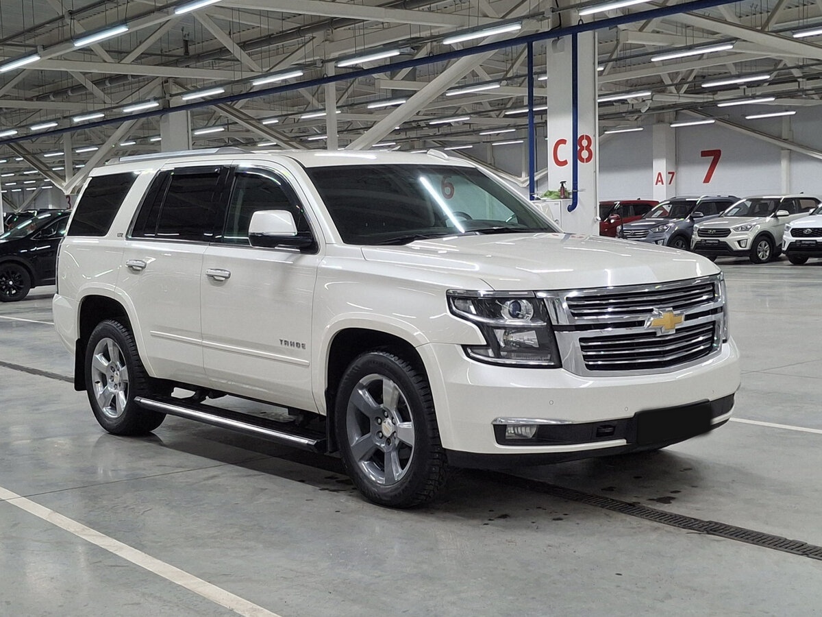 Chevrolet Tahoe IV, 2015 Фото №3