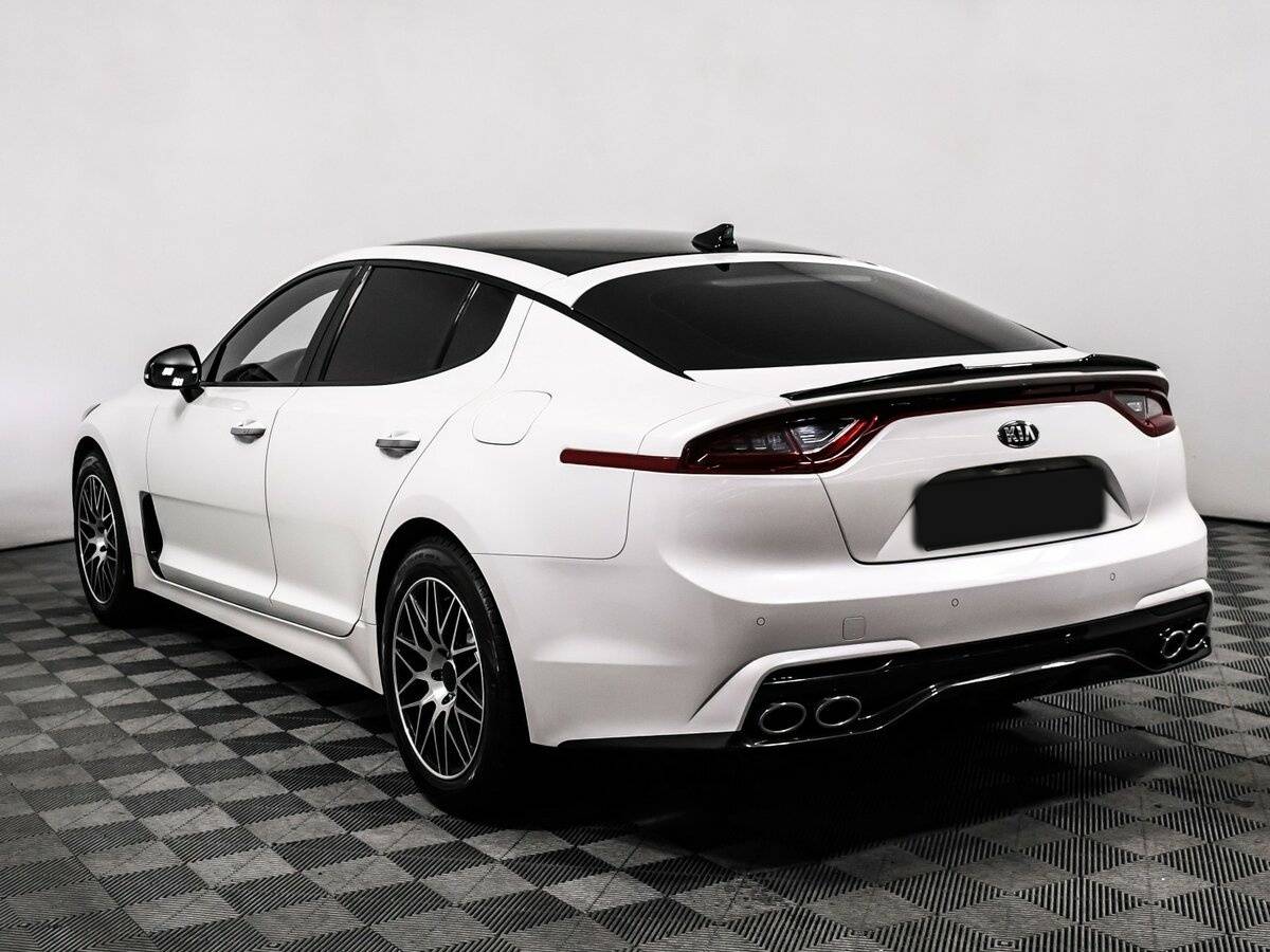 Kia Stinger, 2019 Фото №7