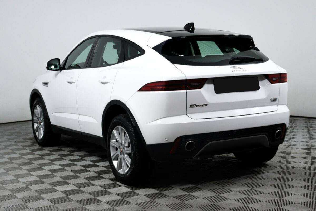 Jaguar E-Pace, 2018 Фото №7