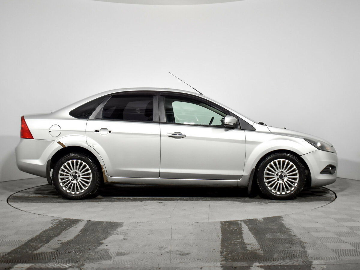 Ford Focus II Рестайлинг, 2010 Фото №4
