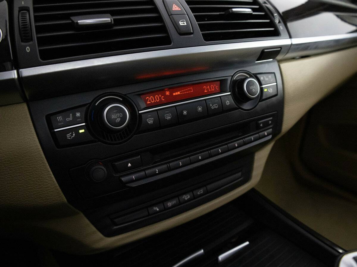 BMW X5 40d II (E70) Рестайлинг, 2013 Фото №11