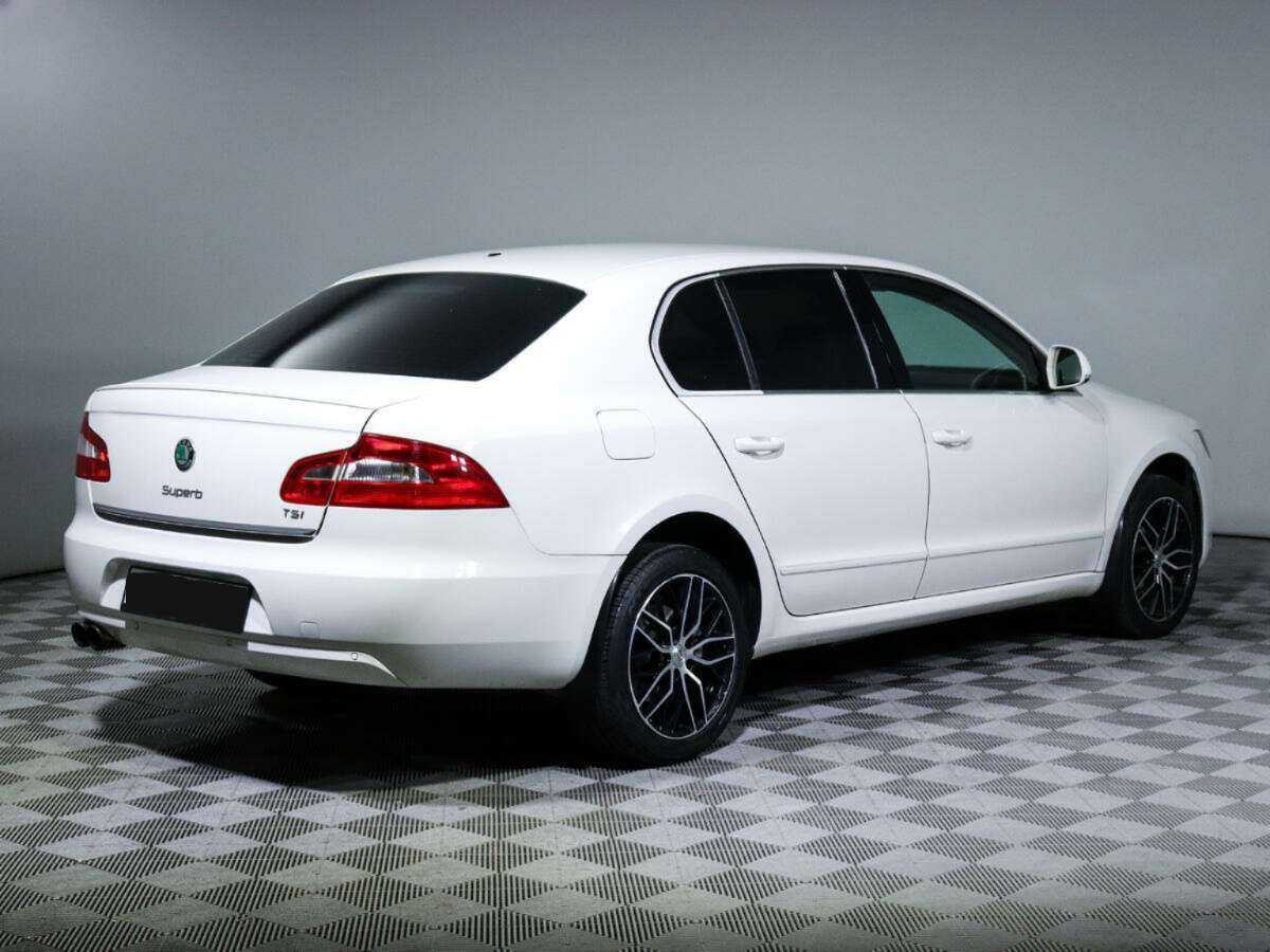 Skoda Superb DSG, 2011 Фото №4