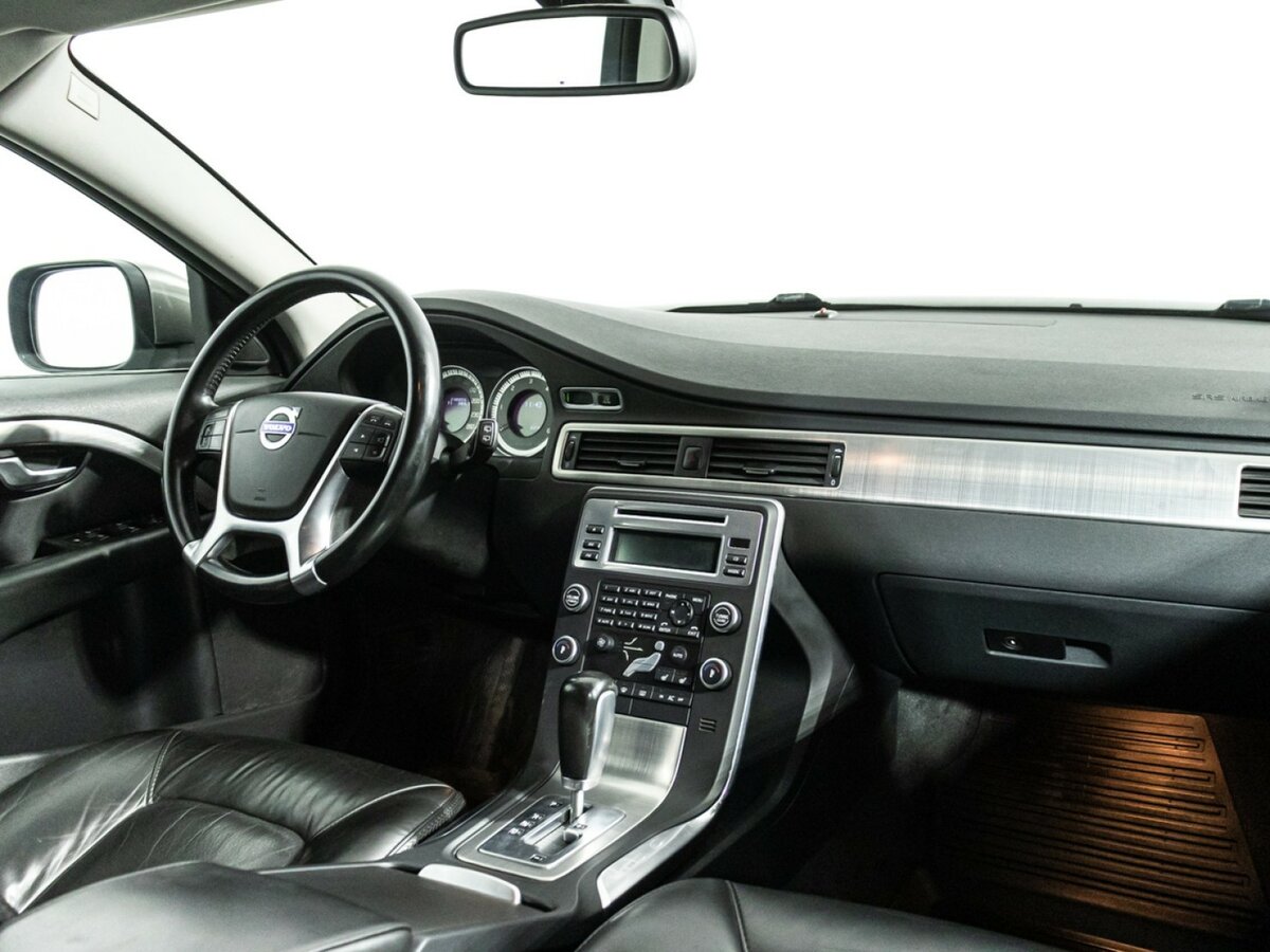 Volvo XC70 II, 2010 Фото №8