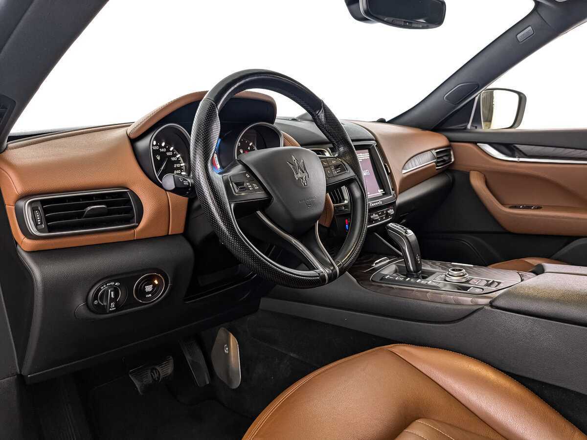 Maserati Levante Diesel, 2019 Фото №11