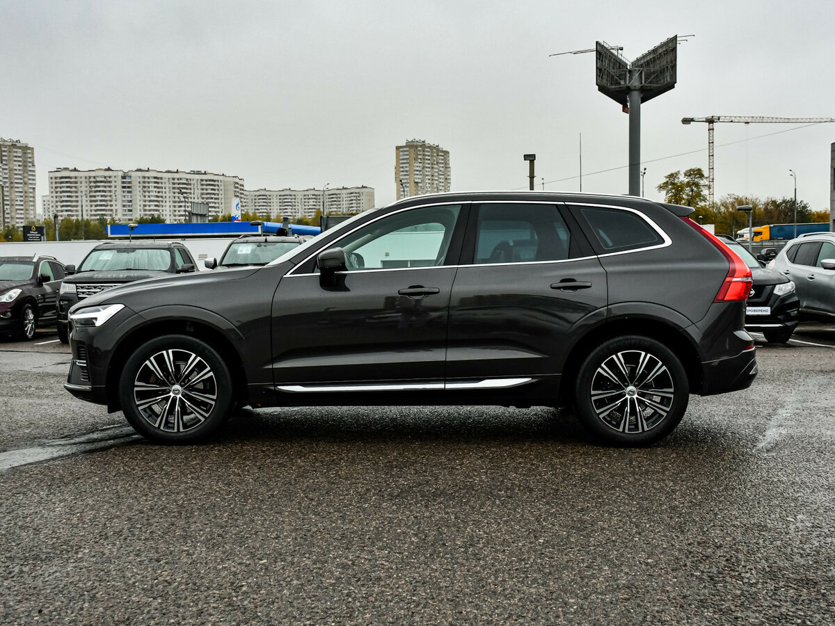 Volvo XC60 II Рестайлинг, 2021 Фото №8