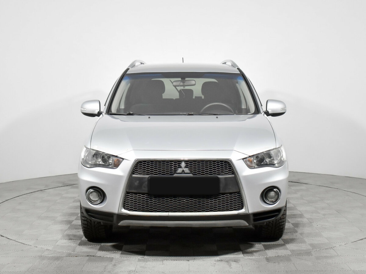 Mitsubishi Outlander II Рестайлинг, 2010 Фото №2