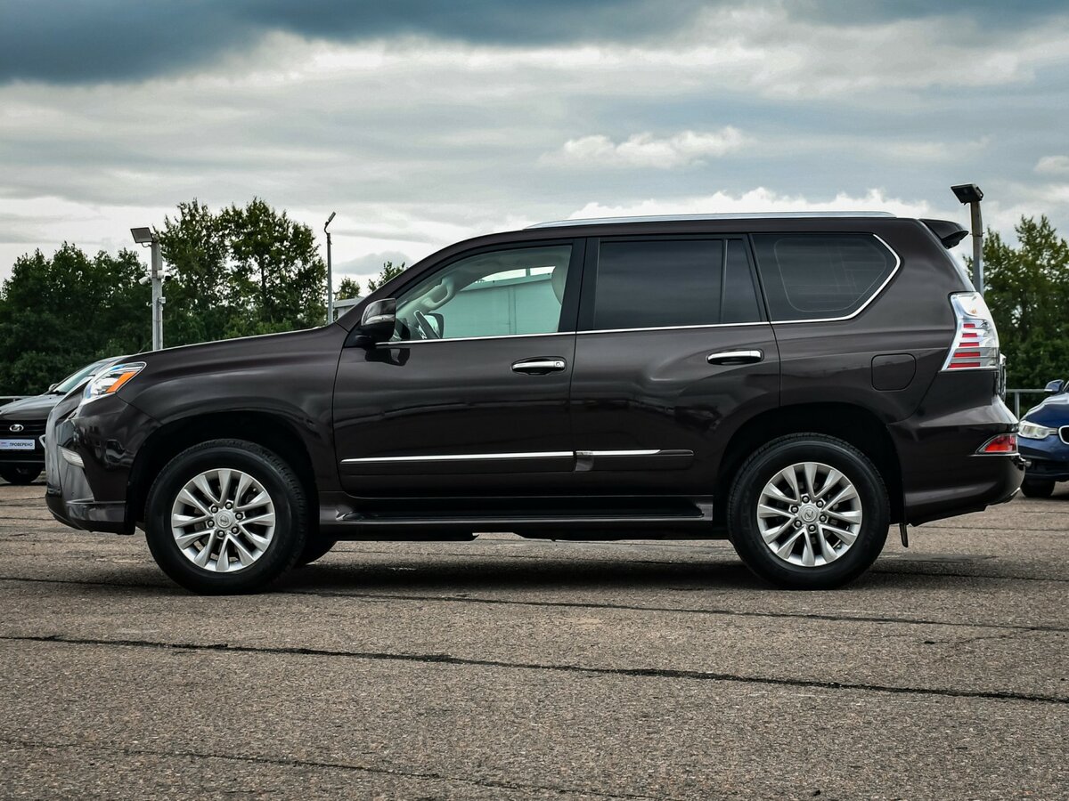 Lexus GX 460 II Рестайлинг, 2018 Фото №8
