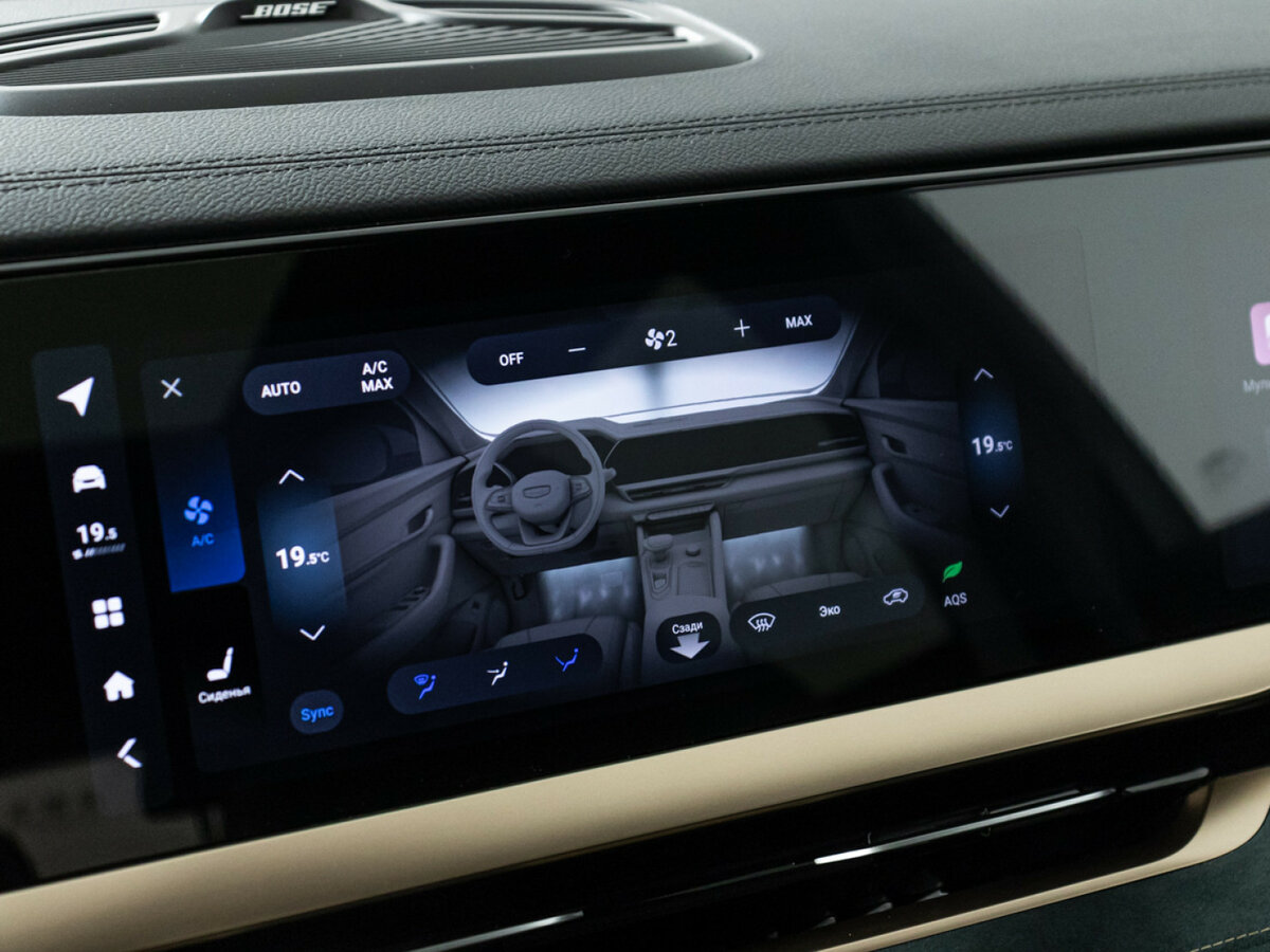 Geely Monjaro I, 2023 Фото №18