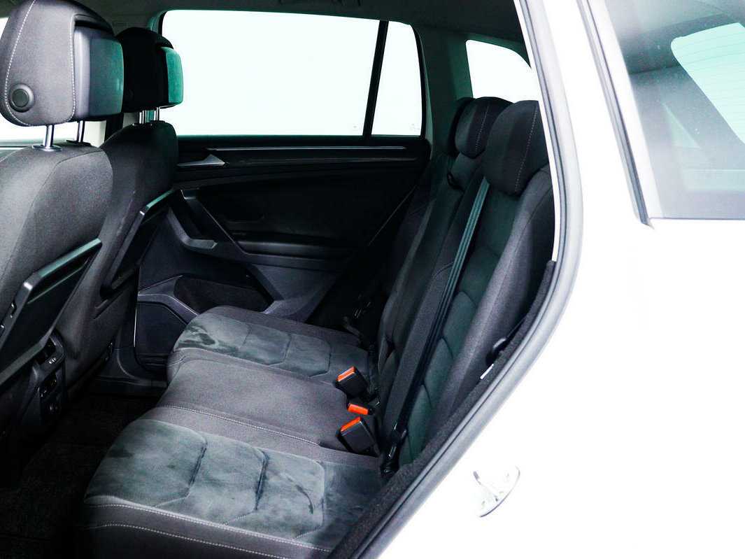 Volkswagen Tiguan, 2017 Фото №12