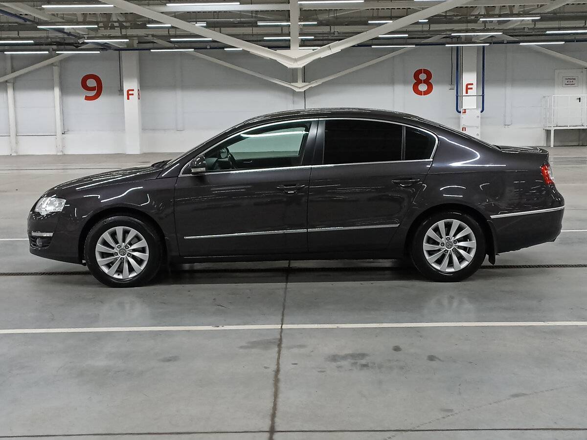 Volkswagen Passat, 2010 Фото №8