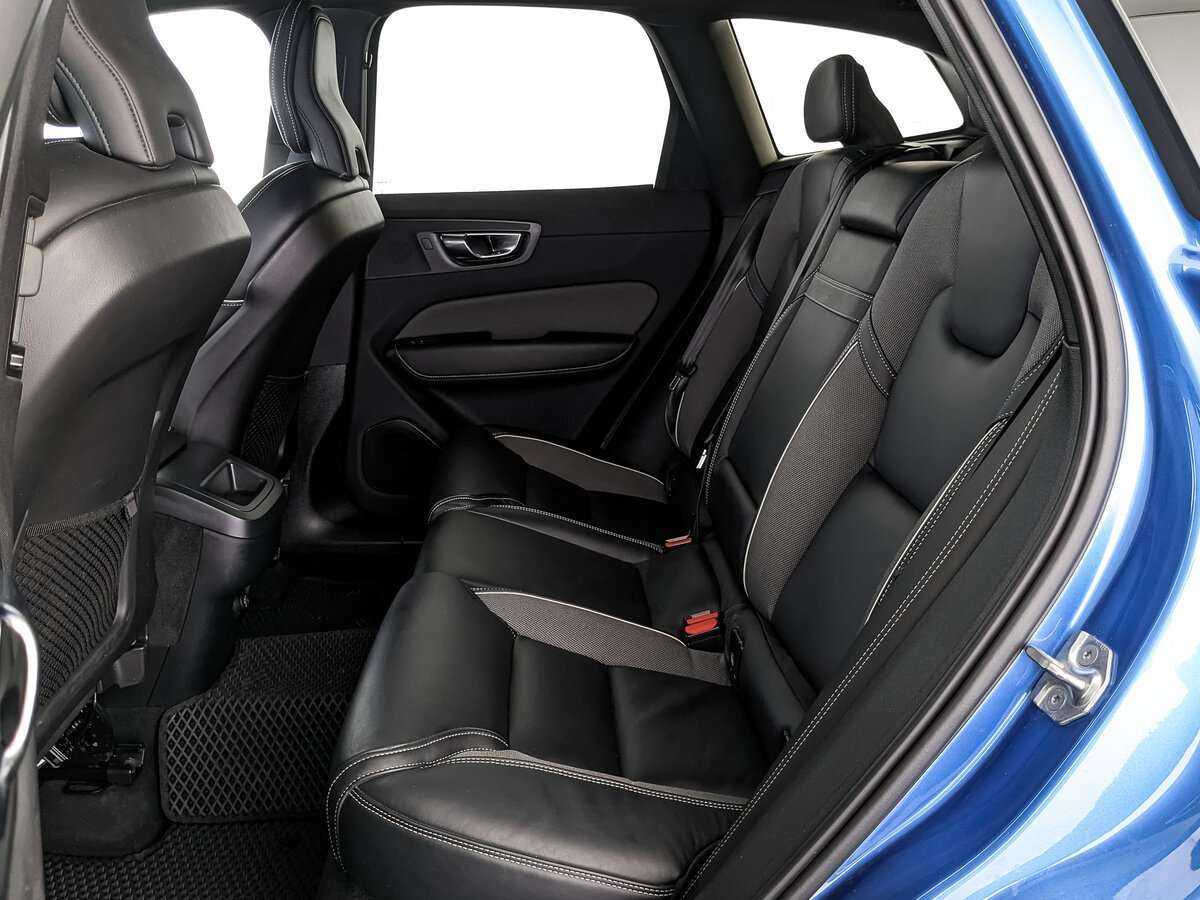 Volvo XC60, 2019 Фото №14