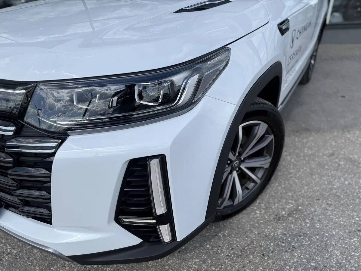 Changan CS95, 2023 Фото №8