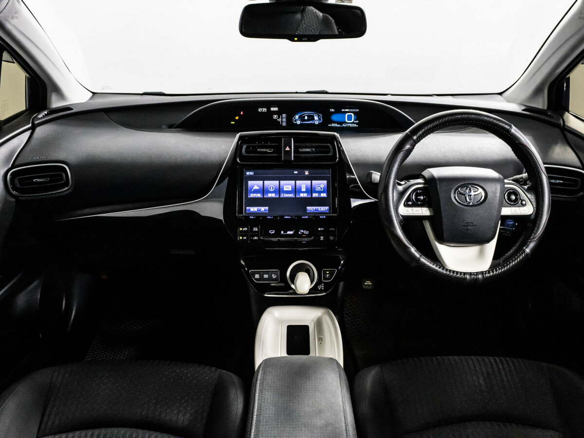 Toyota Prius IV (XW50), 2016 Фото №10