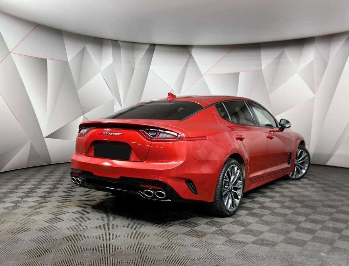 Kia Stinger, 2019 Фото №2