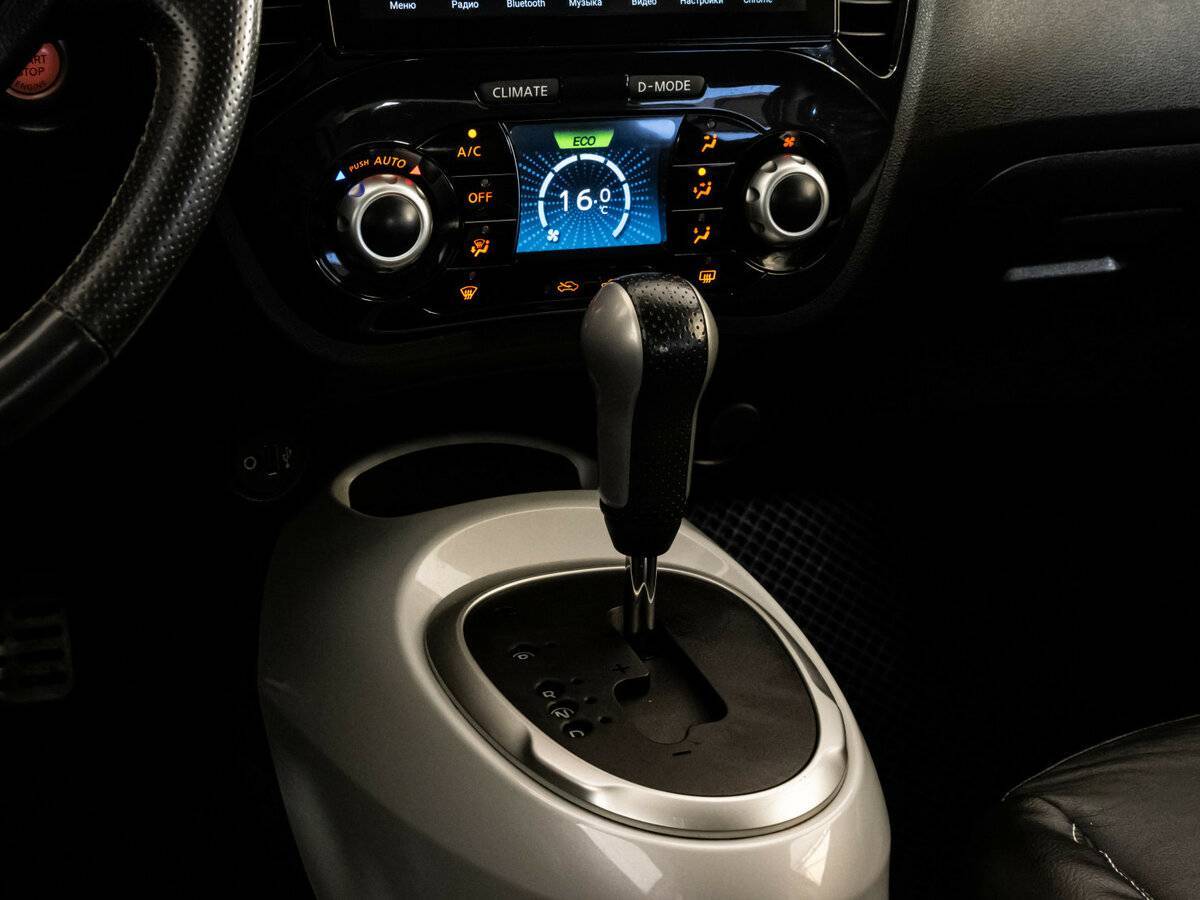 Nissan Juke, 2012 Фото №11