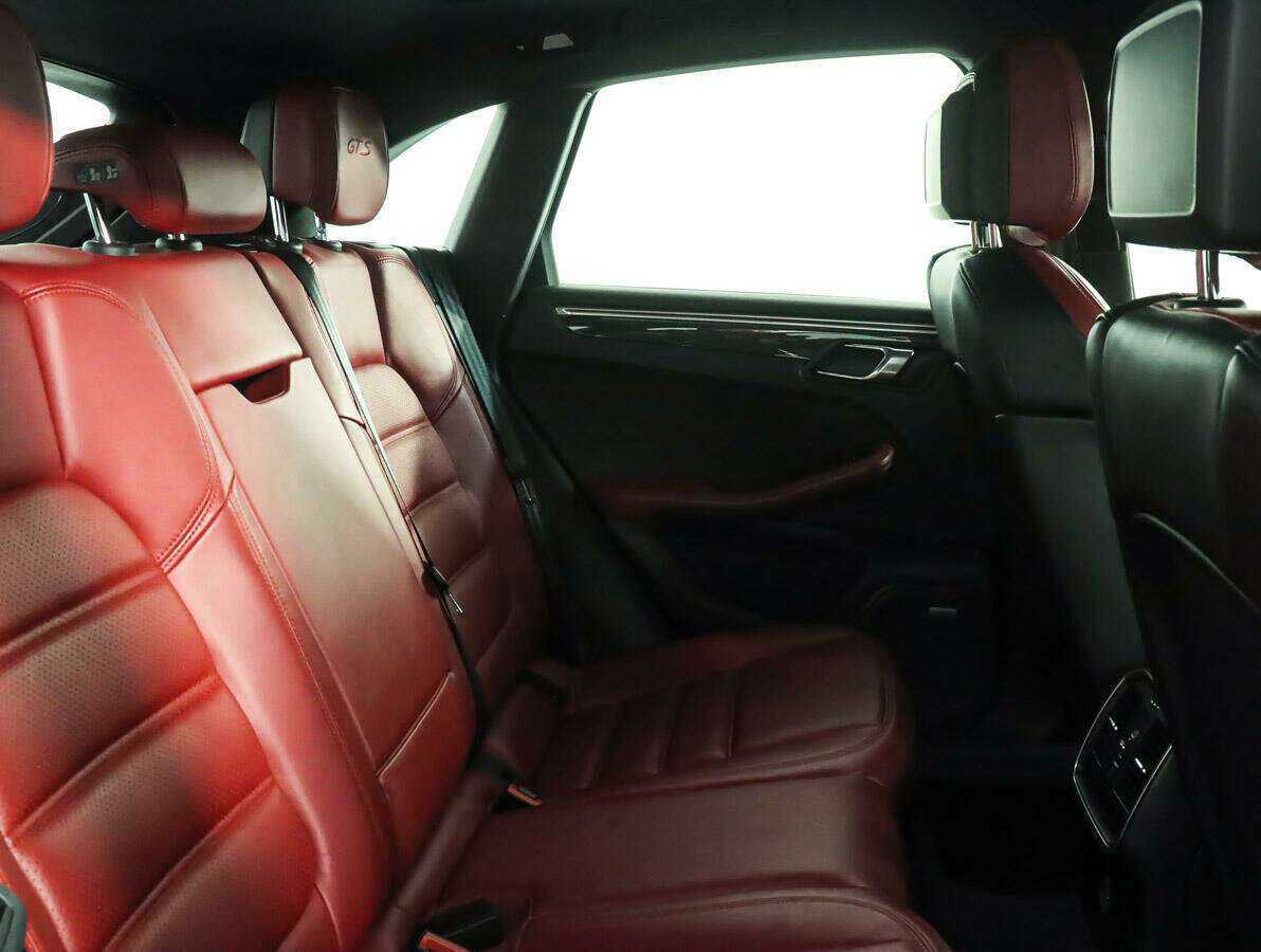 Porsche Macan GTS, 2018 Фото №11