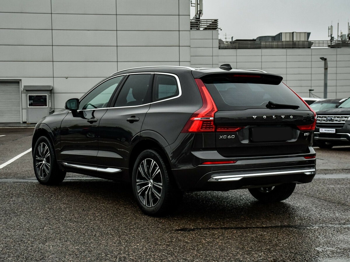 Volvo XC60 II Рестайлинг, 2021 Фото №7