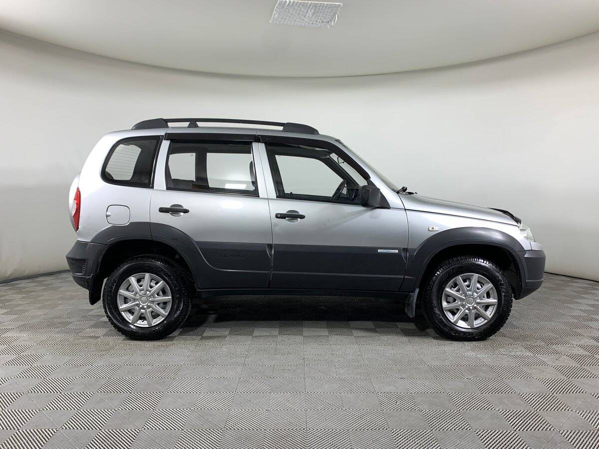 Chevrolet Niva, 2011 Фото №4