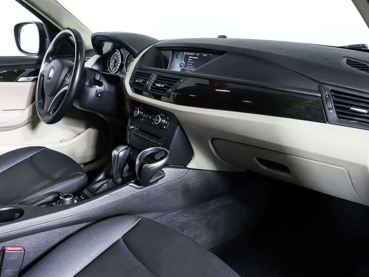 BMW X1 20d, 2012 Фото №9