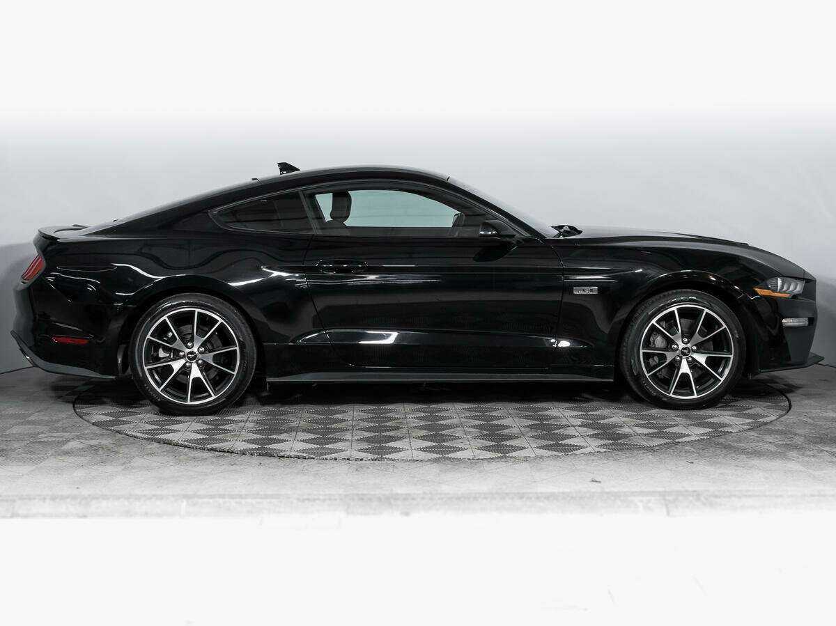 Ford Mustang, 2022 Фото №4