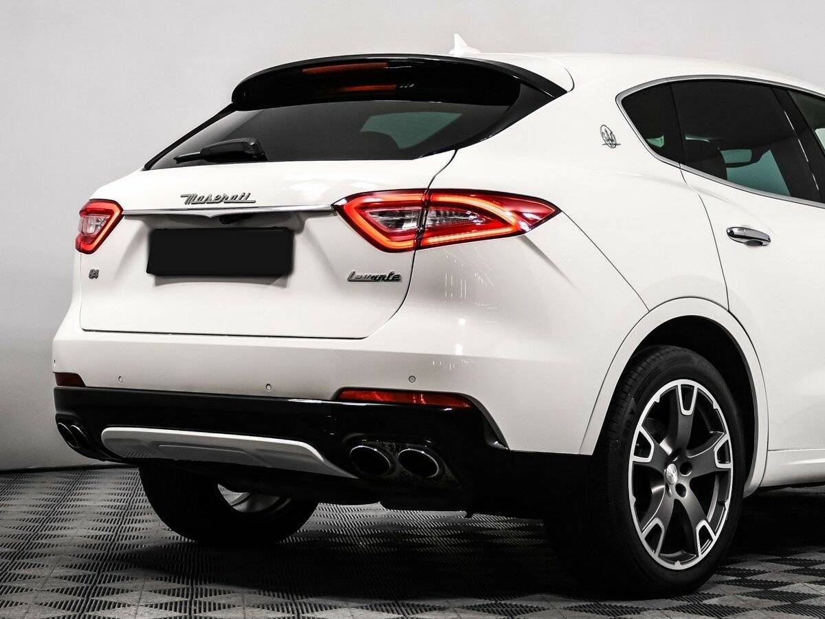Maserati Levante, 2017 Фото №16