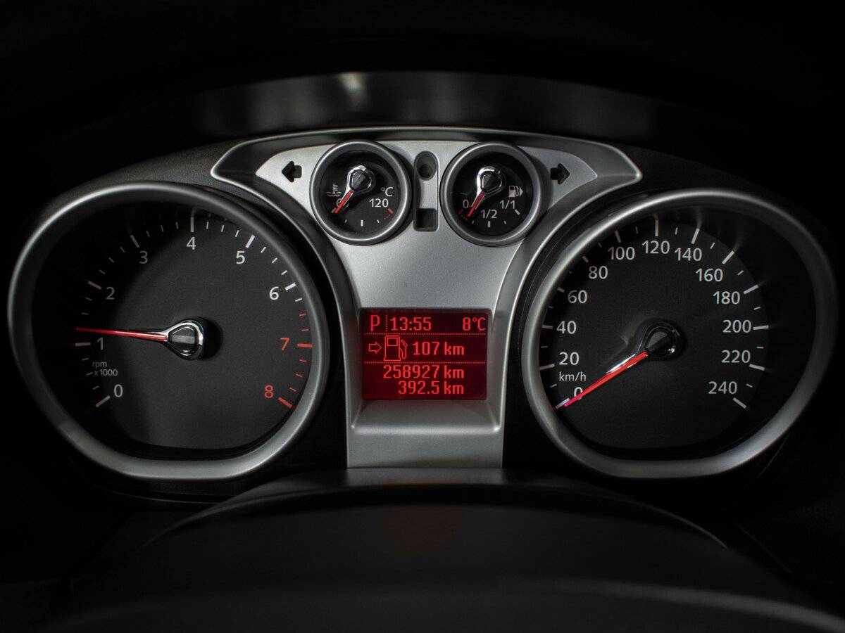 Ford Focus II Рестайлинг, 2010 Фото №6