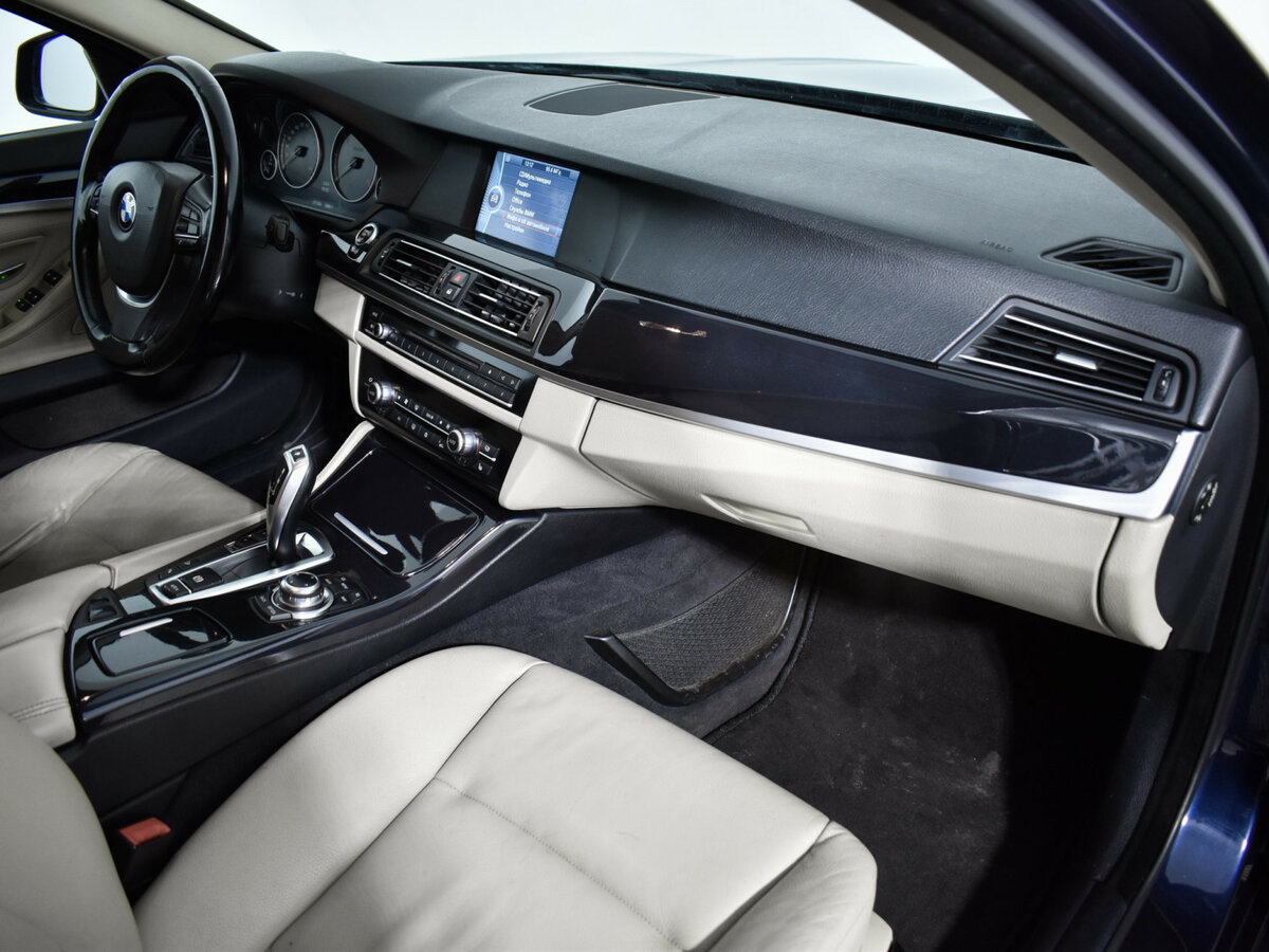 BMW 5 серии 530d xDrive VI (F10/F11/F07), 2012 Фото №12