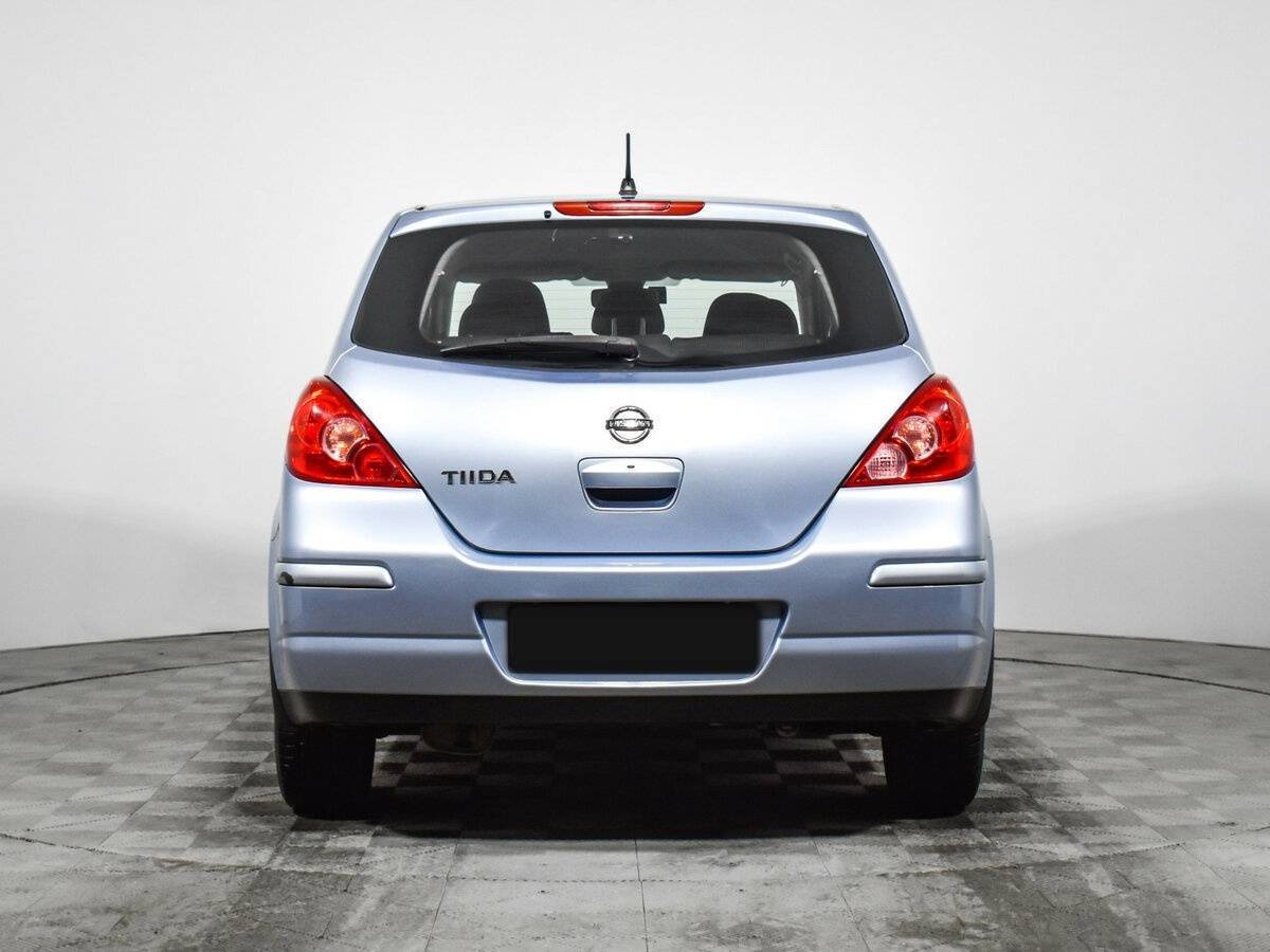 Nissan Tiida, 2010 Фото №6
