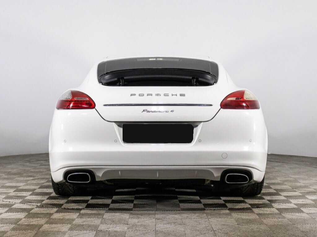 Porsche Panamera 4, 2010 Фото №6