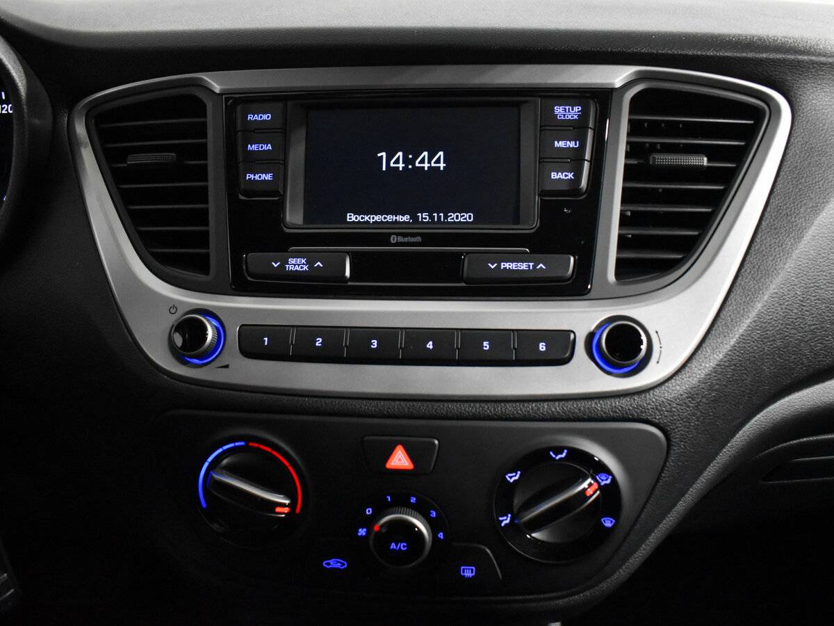 Hyundai Solaris II, 2017 Фото №14