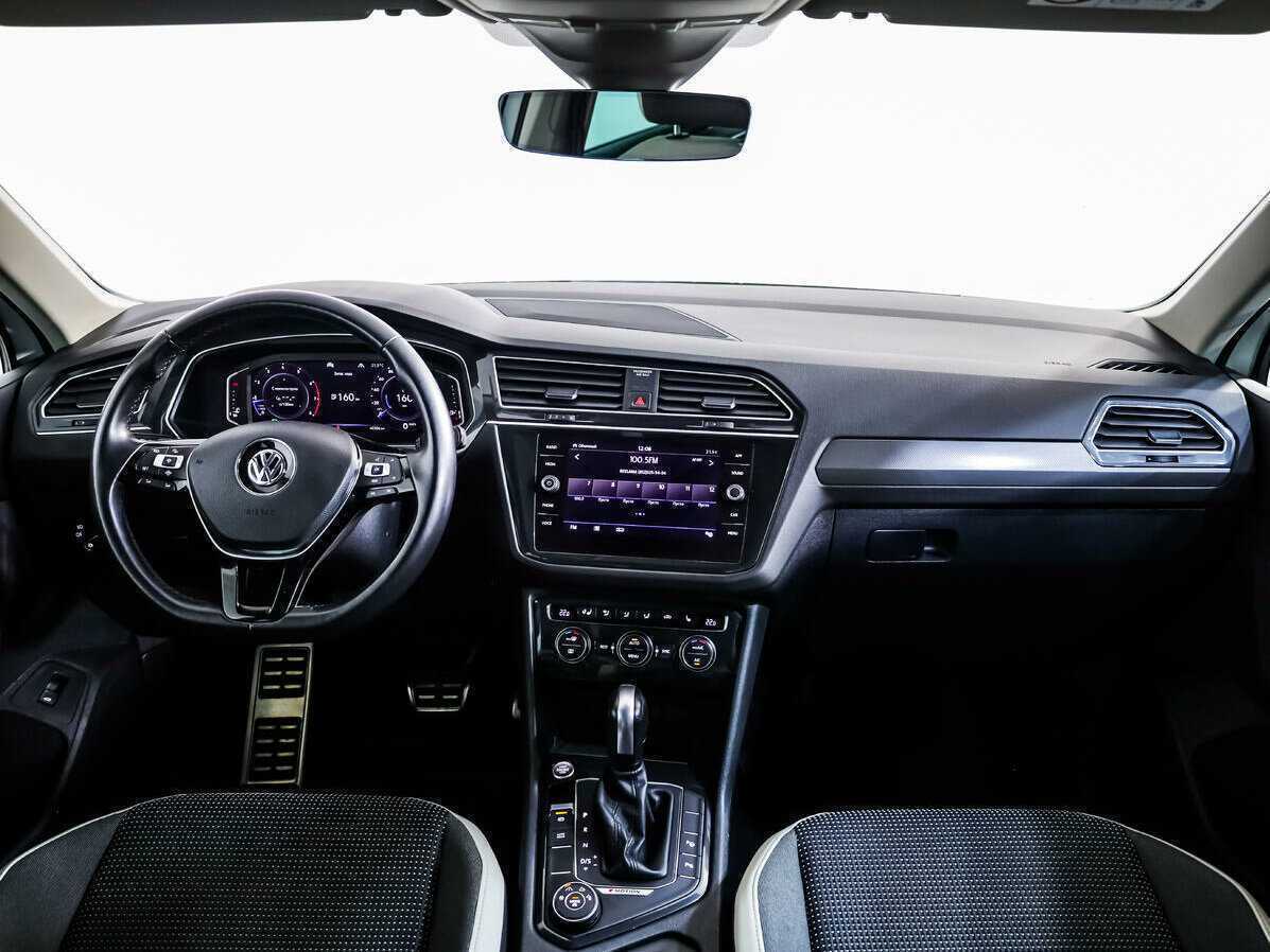 Volkswagen Tiguan, 2020 Фото №9
