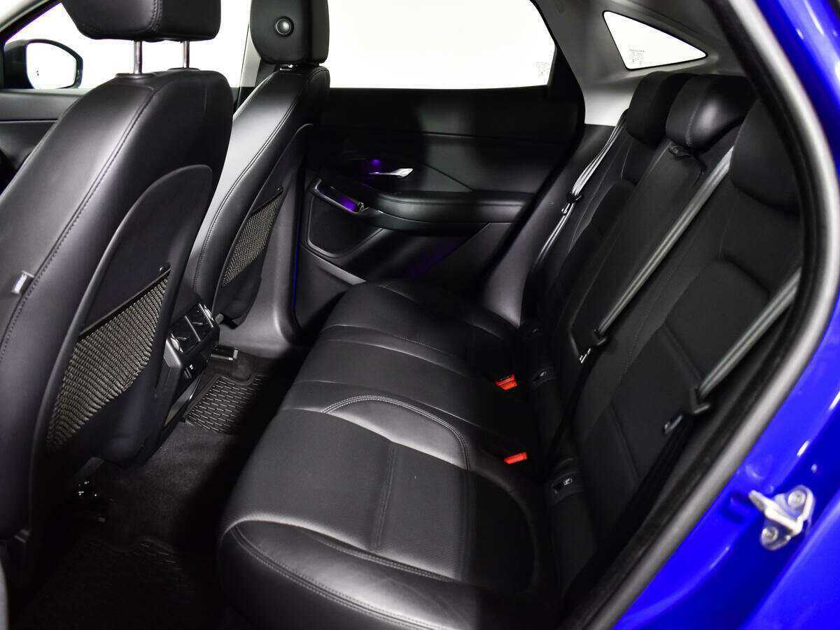 Jaguar E-Pace, 2018 Фото №8
