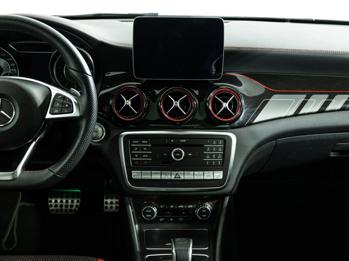 Mercedes-Benz GLA AMG 45 AMG I (X156) Рестайлинг, 2019 Фото №14