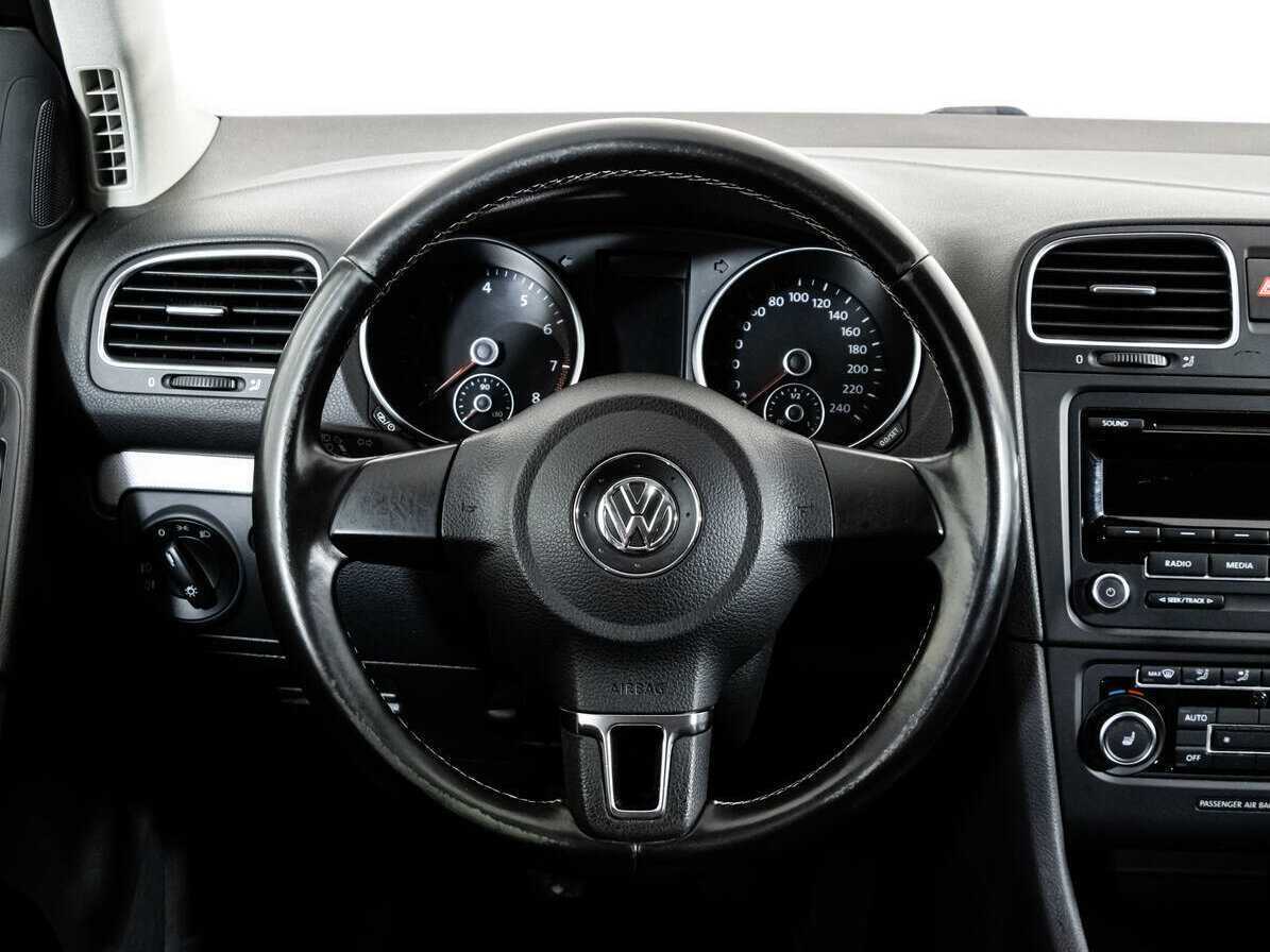 Volkswagen Golf, 2012 Фото №12