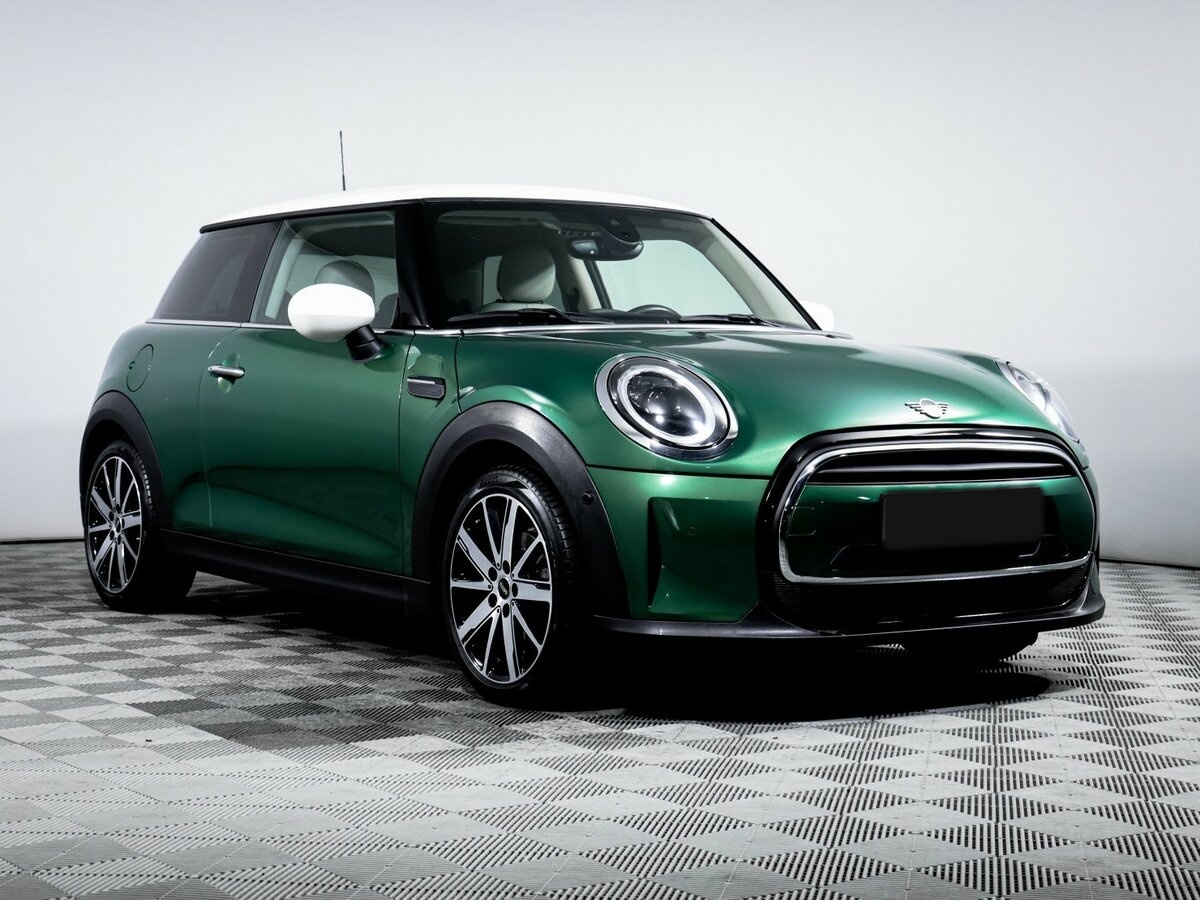 Mini Hatch Cooper III (F55/F56) Рестайлинг 2, 2021 Фото №3