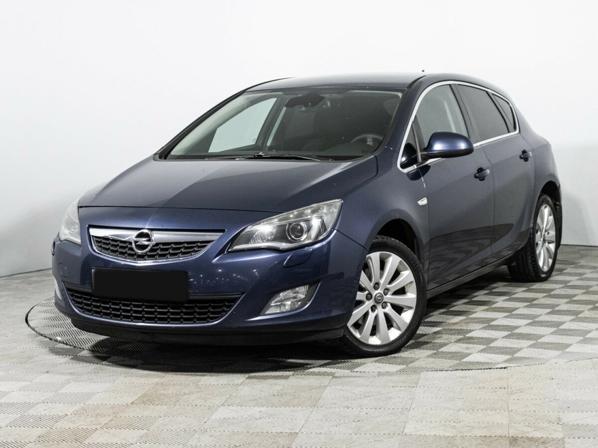 Opel Astra J, 2010 Фото №1