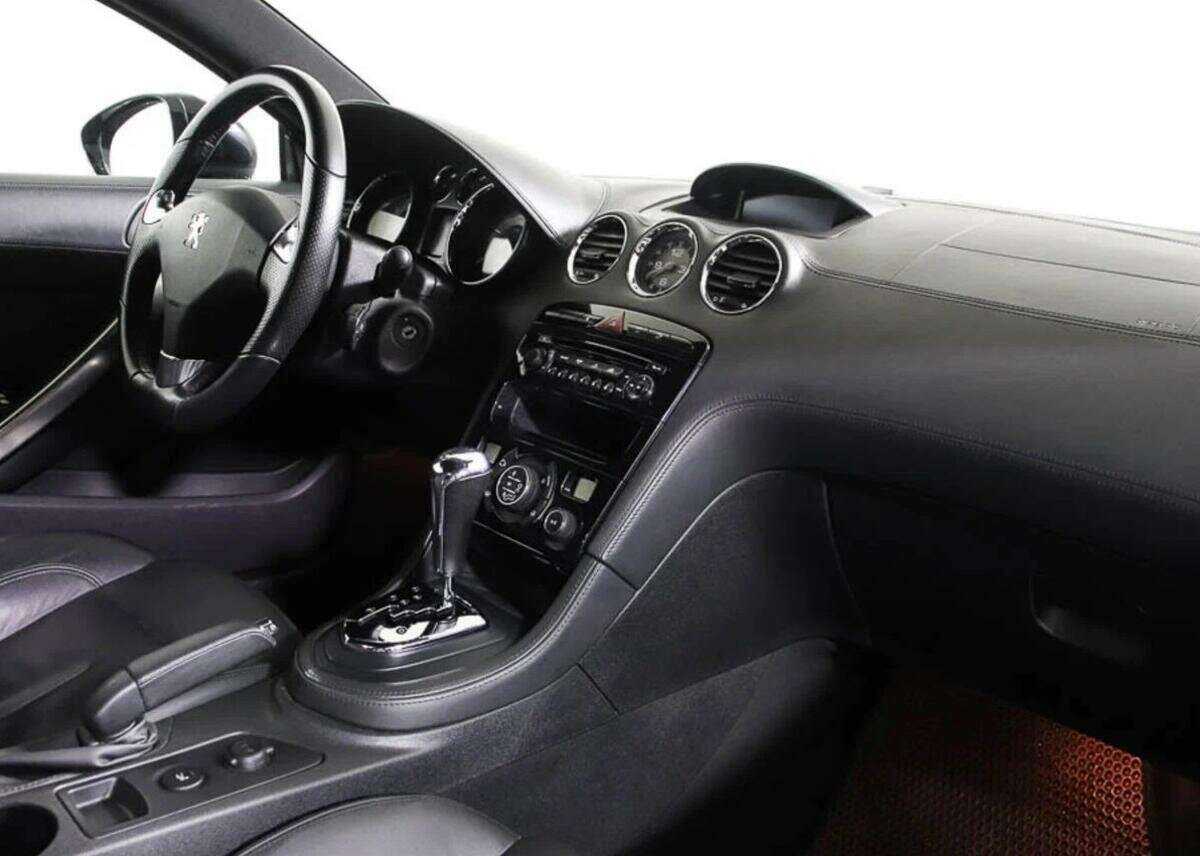 Peugeot RCZ, 2011 Фото №8