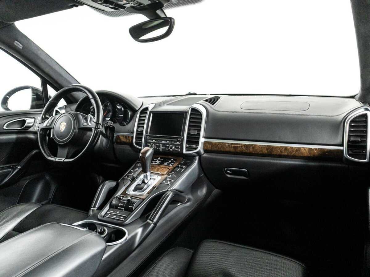 Porsche Cayenne Turbo, 2010 Фото №8