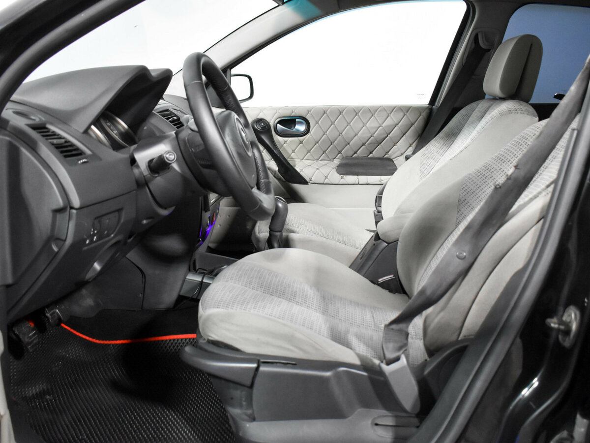 Renault Megane II Рестайлинг, 2006 Фото №11