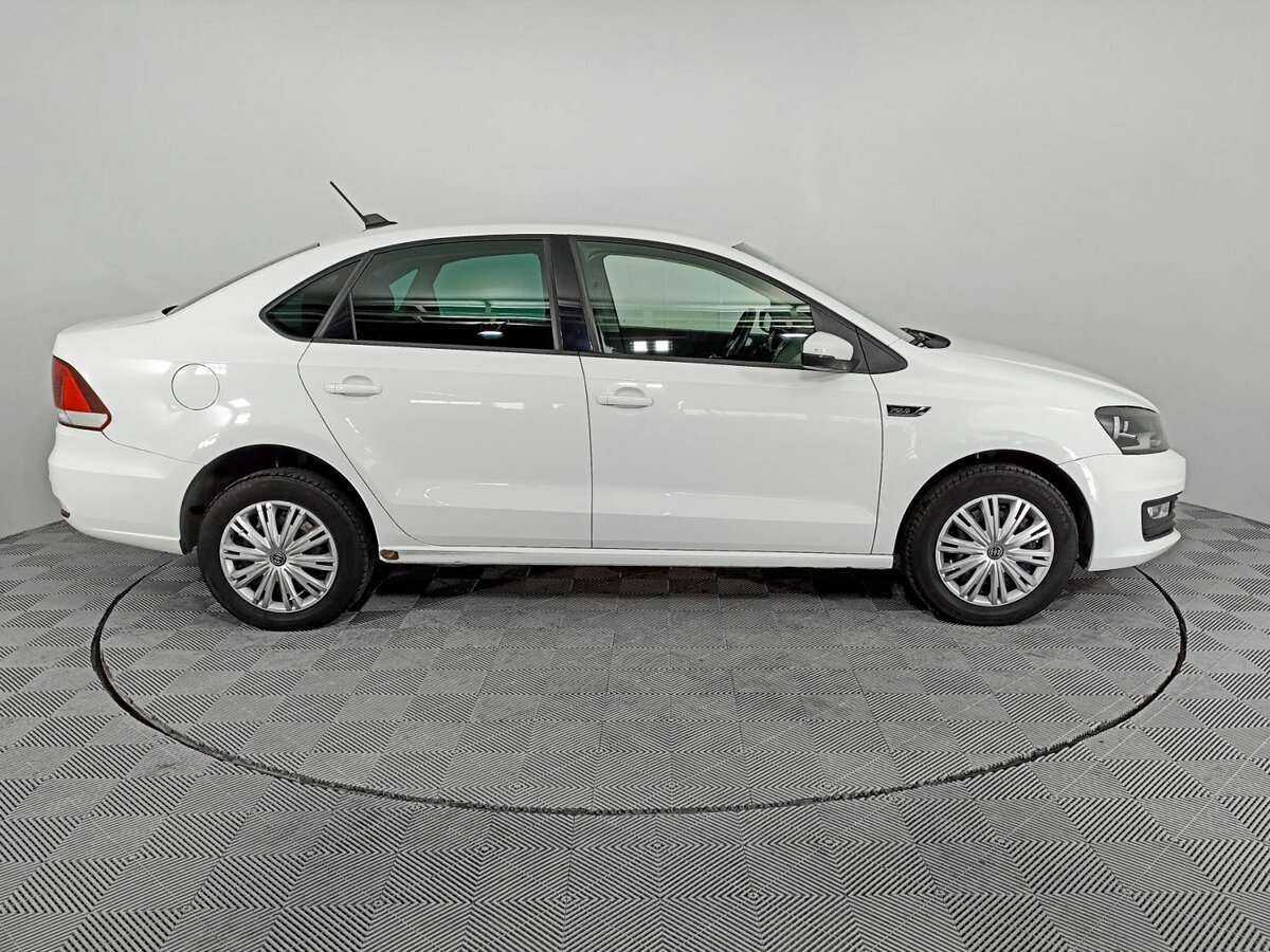 Volkswagen Polo, 2018 Фото №4
