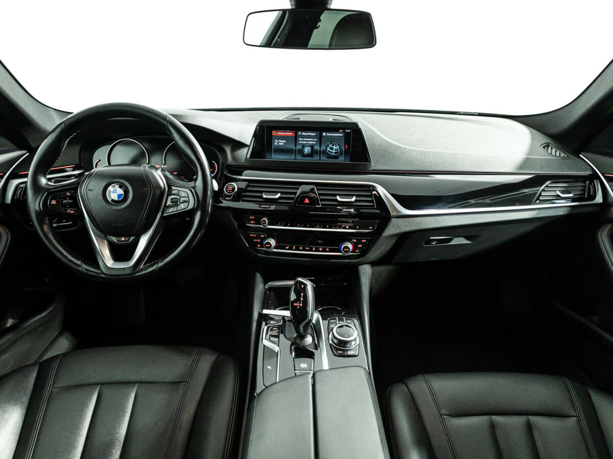 BMW 5 серии 520i VII (G30/G31/G38), 2017 Фото №13